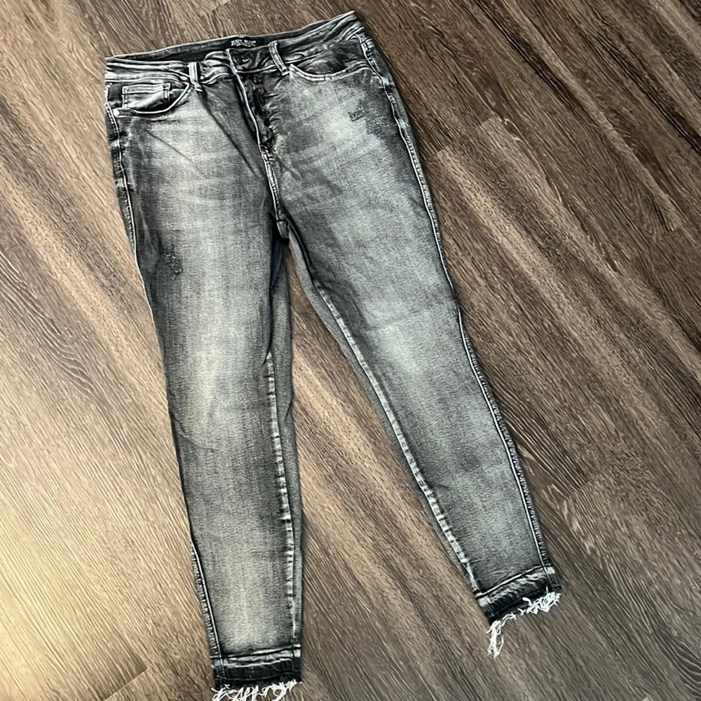 Grey wash Judy blue